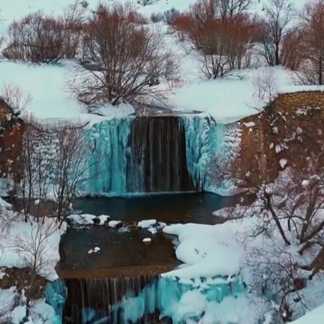 Erzincan'da derelerin buzu çözülüyor, don ve çığ uyarısı yapıldı