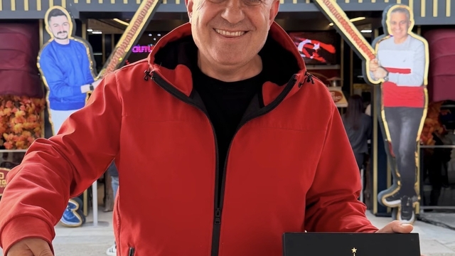 "En İyi Et Lokantası" ödülü Adanalı kebapçının oldu