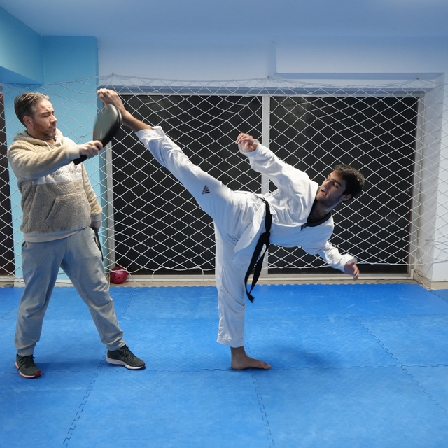 Kilo vermek için başladı, şimdi taekwondoda dünya şampiyonu olmayı istiyor