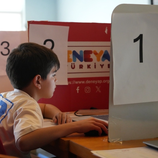 Muğla'da geleceğin teknoloji yıldızları yarışıyor