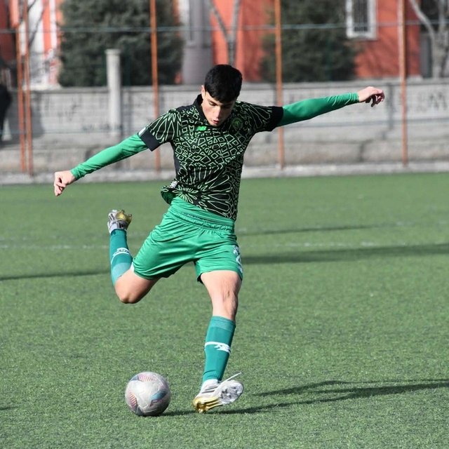 Denizli'de yetişti Konya'da gol kralı oldu
