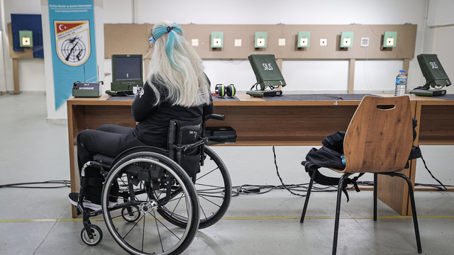 Milli para atıcı Aysel Özgan'ın hedefi zirvedeki yerini rekorlarla sağlamlaştırmak