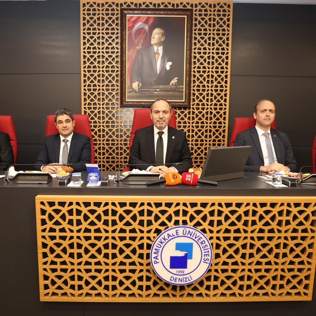 Pamukkale Üniversitesi'nde  2025-2026 arası 1 yıllık dönüşüm açıklandı
Rekt...