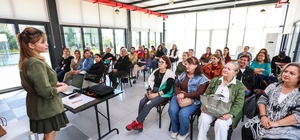 Mersin'de sosyal yaşama katkı sağlayan kurslar yoğun ilgi görüyor