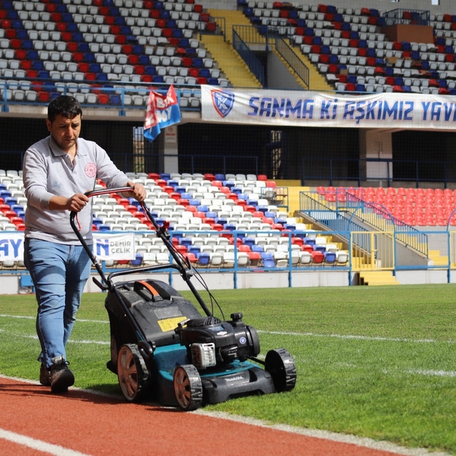 Dr. Necmettin Şeyhoğlu Stadyumu'nda bakım çalışması başlatıldı