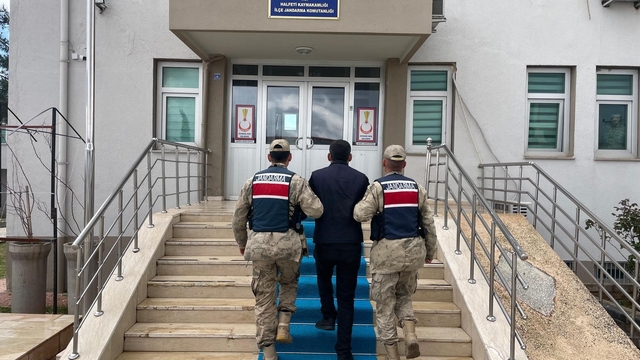 Şanlıurfa'da çeşitli suçlardan aranan 4 hükümlü yakalandı