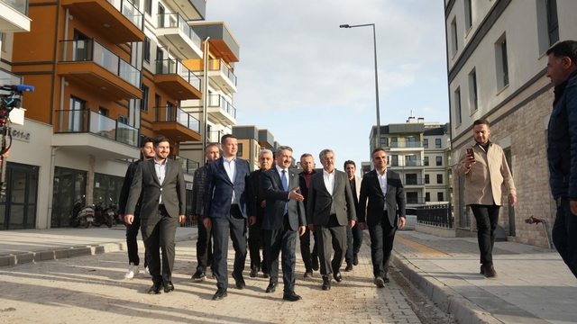 AK Partili Alkayış'tan kentsel dönüşüm alanlarında inceleme