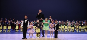 Denizli Büyükşehir’in 23 Nisan etkinlikleri miniklerle başladı