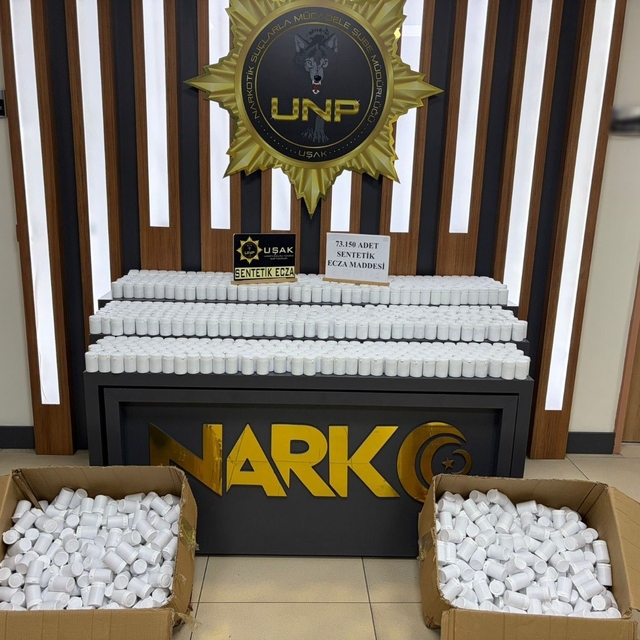 Uşak'ta uyuşturucu operasyonu: 3 tutuklama