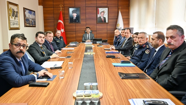 Uşak'ta İl Güvenlik ve Asayiş Toplantısı gerçekleştirildi