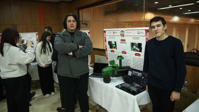 Sakarya'da "Çekirdekten Girişimci Proje Olimpiyatları Ödülleri" sahiplerini buldu