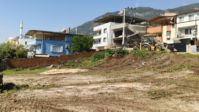 Söke Belediyesi, ilçe genelinde çalışmalarını sürdürüyor