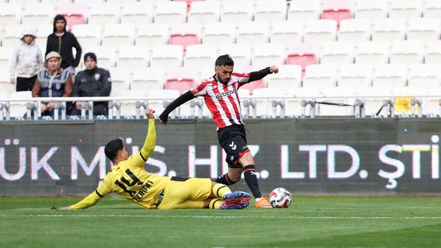 Özbelsan Sivasspor - İstanbulspor: 1-3