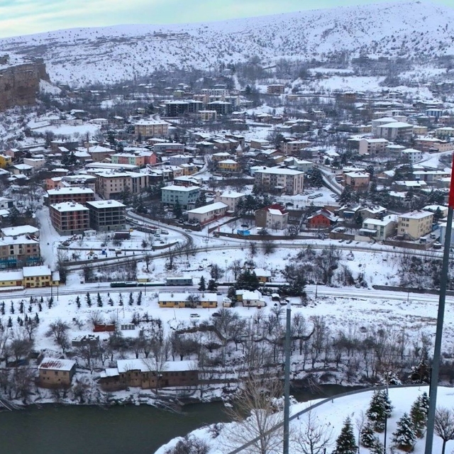 Kemah'ta 4 büyüklüğünde deprem