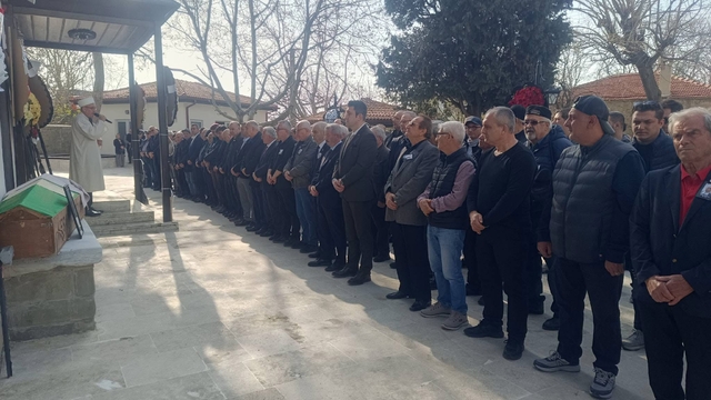 Edirne'de gazeteci Feyzullah Aktan son yolculuğuna uğurlandı