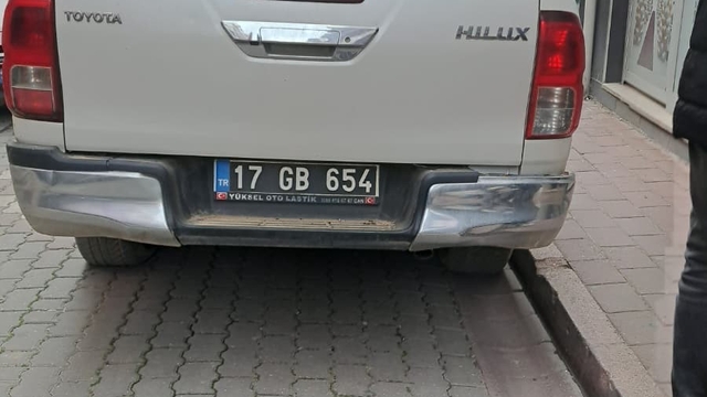 Çanakkale'de evinde kenevir yetiştiren şahıs gözaltına alındı