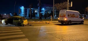 Kayseri’de otomobille panelvan araç çarpıştı: 1 yaralı