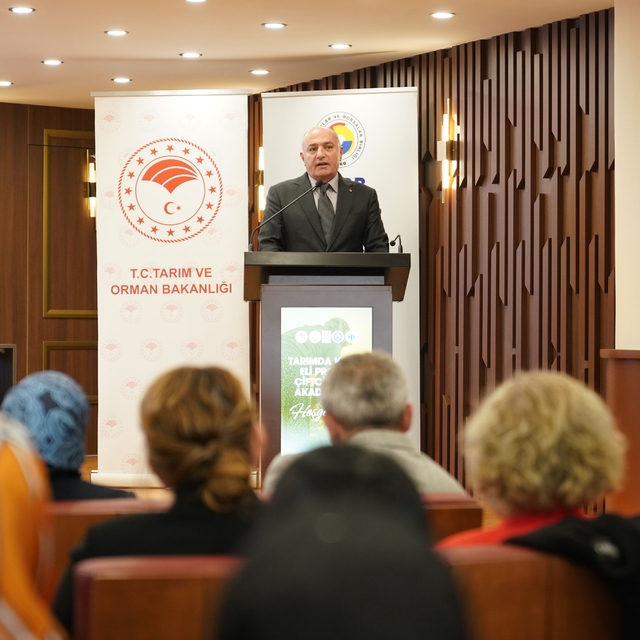 Erzurum'da tarımda kadın eli projesi ve çiftçi kadın akademisi başladı