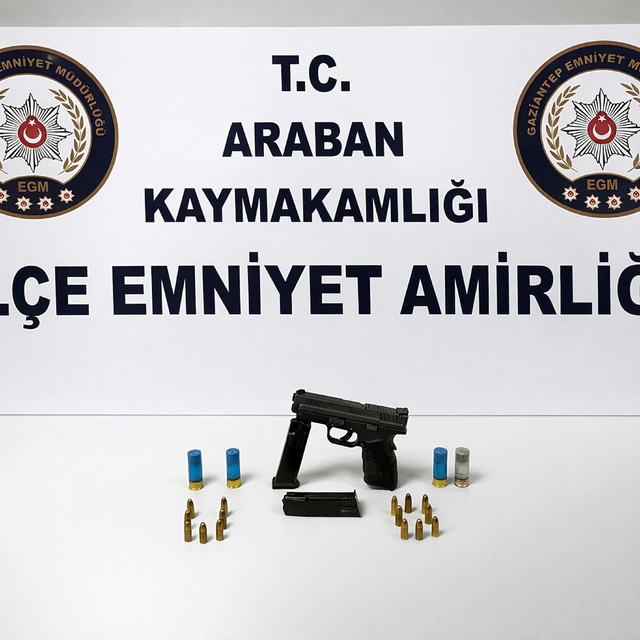 Araban'da şüpheli araçta ruhsatsız silah ele geçirildi: 1 gözaltı