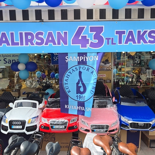 Şampiyonluk aşkına 43 taksit
Kütahya'daki bir firma, Kütahyaspor'un 24 yıl...