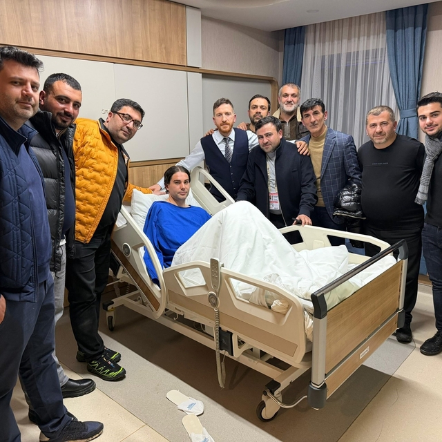 Erzurumspor'da Orbanic'e moral ziyareti, Yakup Kırtay'a 100. maç tebriği