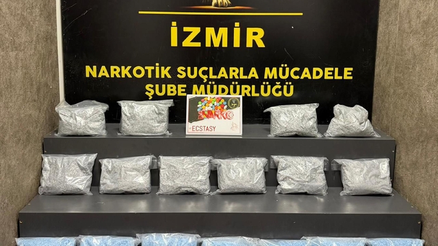 İzmir'de uyuşturucu operasyonu; 1 tutuklama