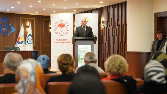 Erzurum'da tarımda kadın eli projesi ve çiftçi kadın akademisi başladı