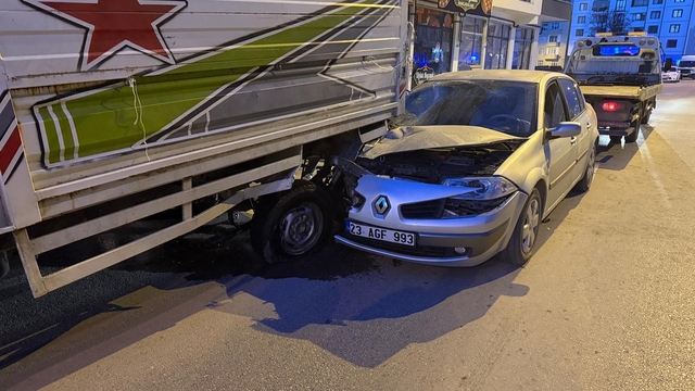 Elazığ'da trafik kazası: 1 yaralı