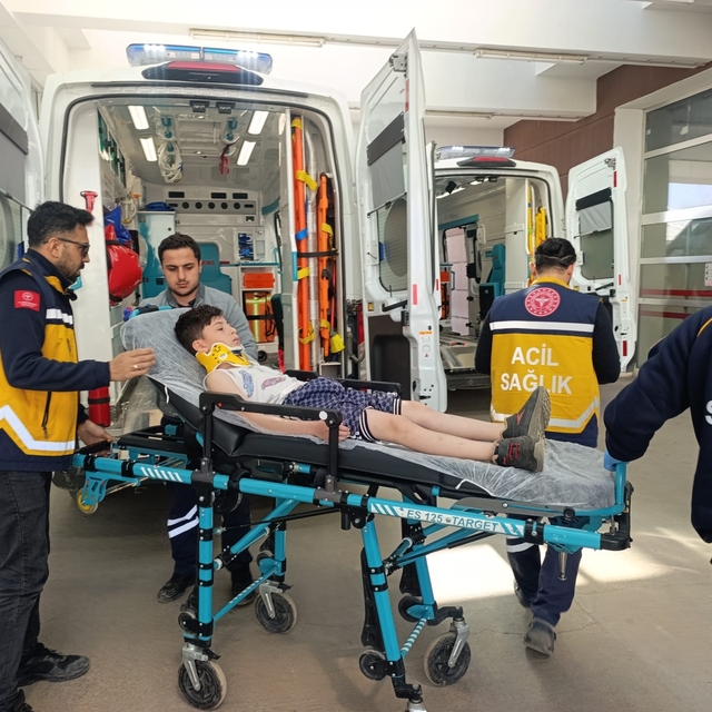 Motosikletin çarptığı bisikletli çocuk yaralandı