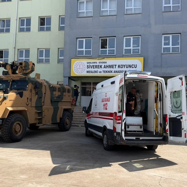 Şanlıurfa'da lisede silahlı saldırı: Yaralılar var