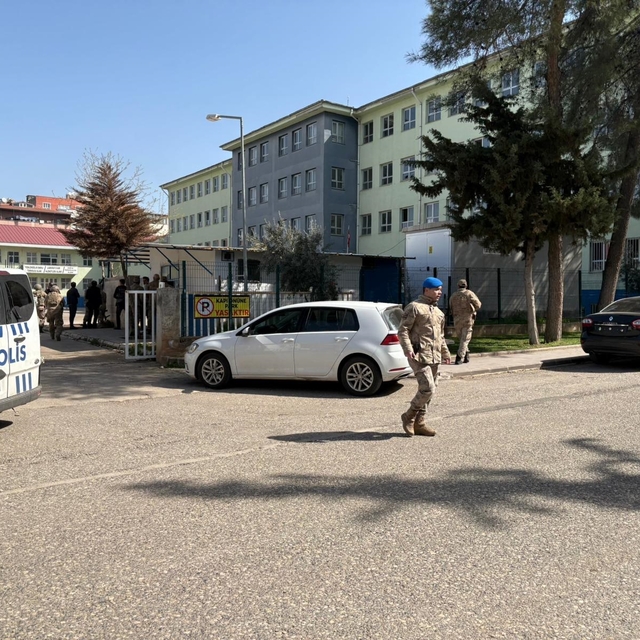 Şanlıurfa'da okula girip rastgele ateş açtı: 7 yaralı