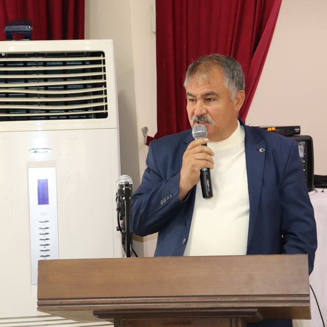 Ata tohumlarının kırsal kalkınmadaki rolü Beyağaç'ta konuşuldu
Beyağaç'ta "...