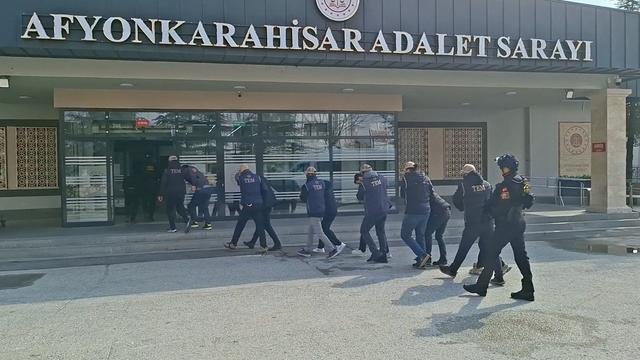 DEAŞ'a yönelik operasyonda yakalanan 7 kişiden 5'i tutuklandı