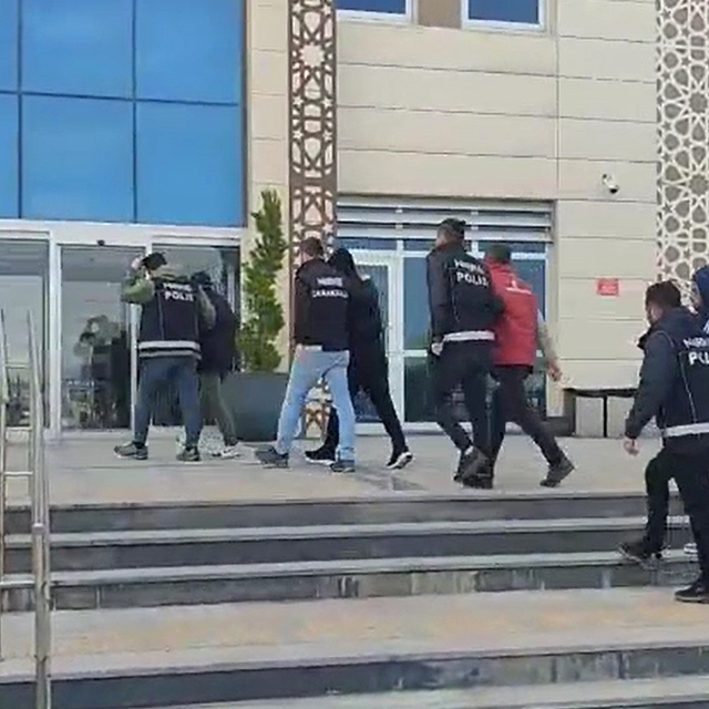 Çanakkale'de uyuşturucu taciri 5 şüpheli tutuklandı