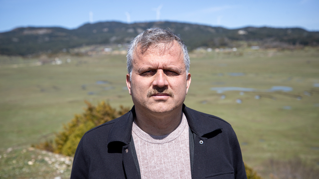 Sakarya'da kar ve yağmur sularıyla dolan menderesler doğaseverlerin ilgisini çekiyor