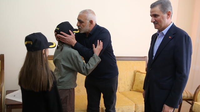Erzurum'da devlet korumasındaki çocuklar şehit aileleriyle gönül köprüsü kuruyor