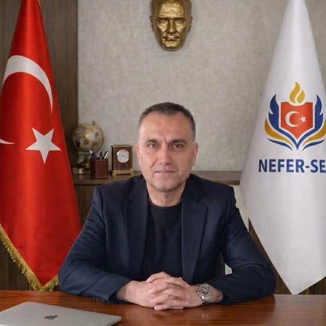 Eğitim camiasına taze güç: Eğitim Neferleri Sendikası
Eğitim Neferleri Send...