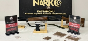 Kastamonu'da uyuşturucu operasyonu: 5 gözaltı