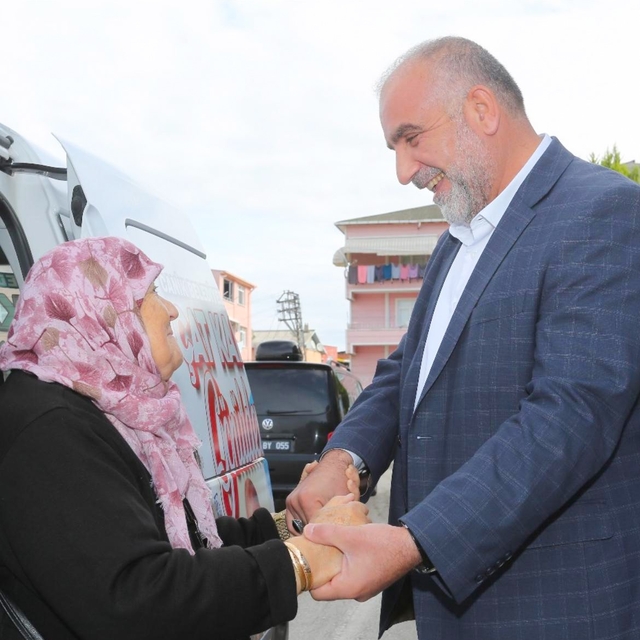 Emekliye düğün desteği: Canik'te yüzde 50 indirim