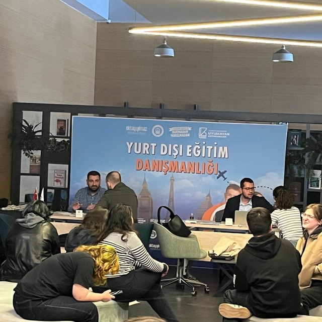 Yıldırım'dan gençlere yurt dışı eğitim danışmanlığı