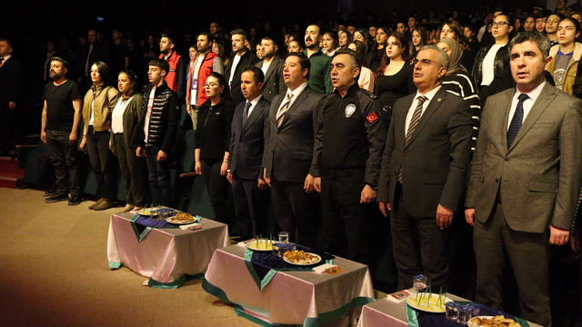 Kars'ta "Gençler Arası Kültür Sanat Yarışmaları Doğu Anadolu Bölge Finali" başladı