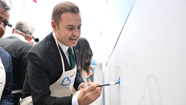 Balıkesir'de üç gün boyunca sanat rüzgarı esecek
Akın: "Sanat, insanı insana yaklaştırır"