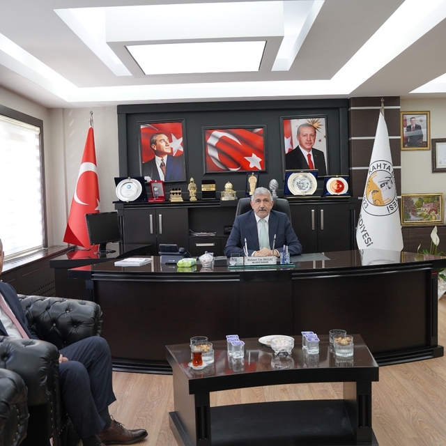 Ardeş Belediye Arpaçay'dan Kahta Belediyesine ziyaret