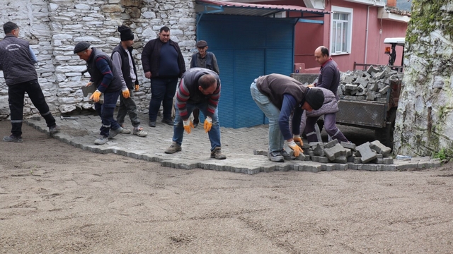 Kakkalan Mahallesi'nde yollar baştan sona yenilendi