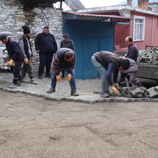 Kakkalan Mahallesi'nde yollar baştan sona yenilendi