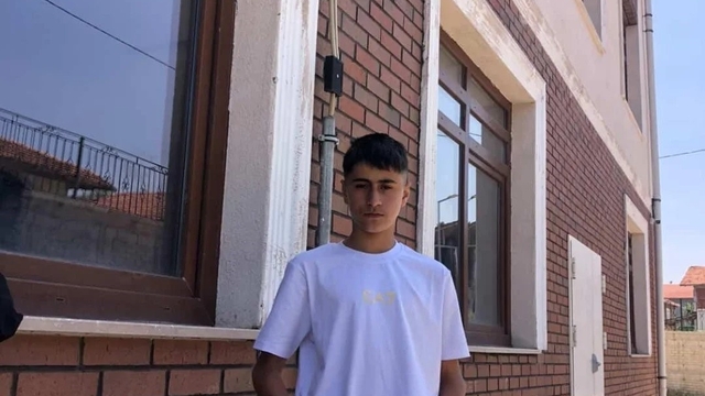 Traktörden düşerek hayatını kaybeden genç son yolculuğuna uğurlandı