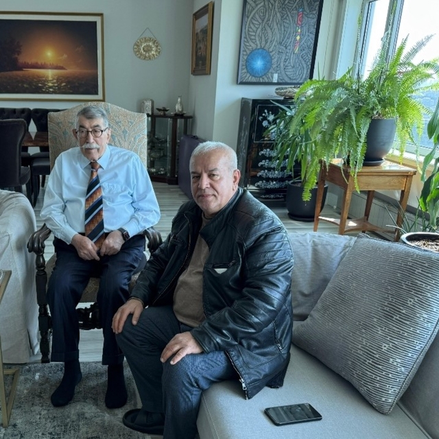 Diyarbakır'ın Derman Babasından eski Bakan Aksu'ya vefa ziyareti