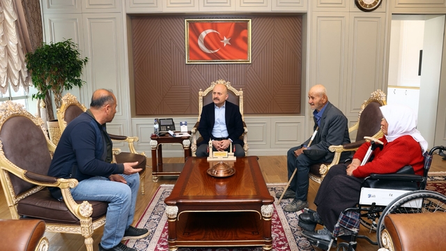 Adıyaman Valisi Varol, vatandaşlarla buluştu