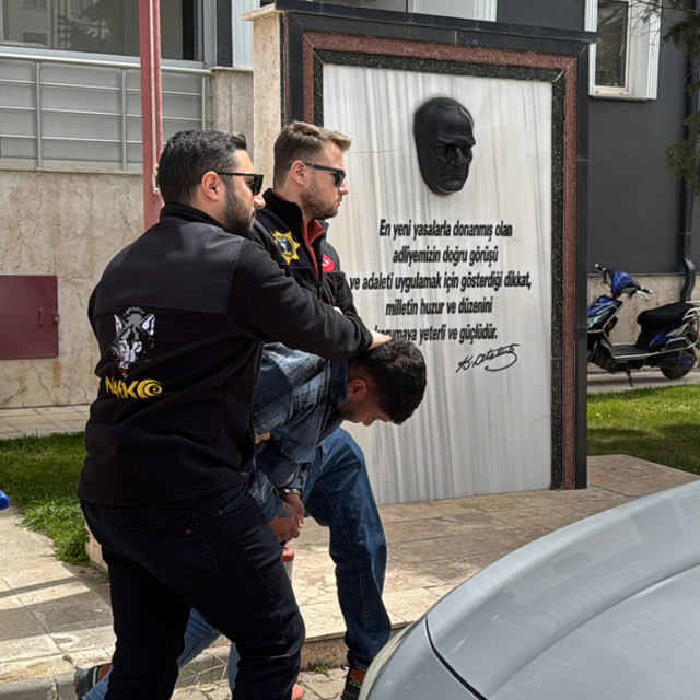 Bisküvi kutusunda uyuşturucu ele geçirildi; 1 tutuklama