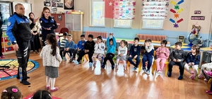 Kars'ta polis öğrencilerle buluştu